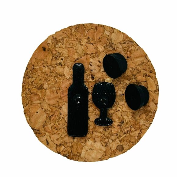 ⭐Bohemian Wine Bottle Brooch for Women Enamel wine bottle and glass lapel Pin ⭐ - Picture 3 of 5